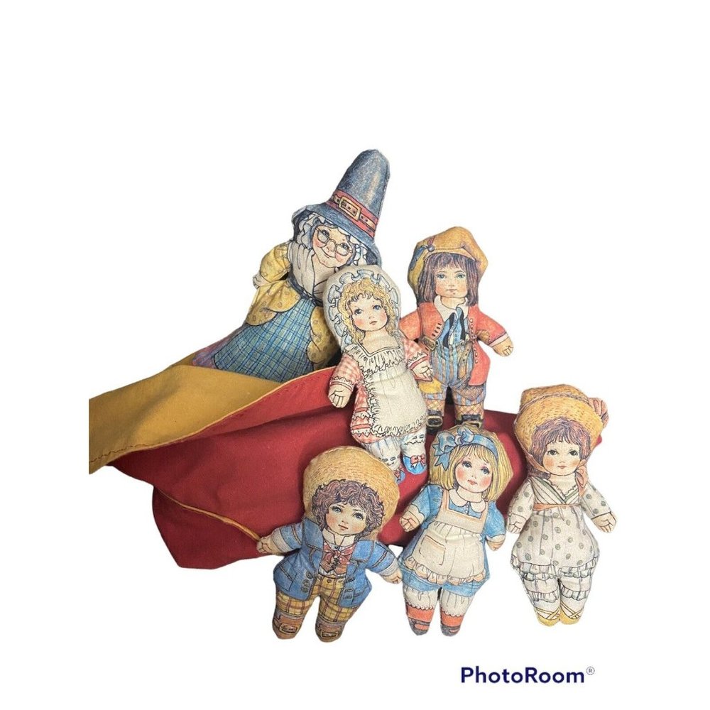 VALERIE LEONARD TOYS WORK NURSERY RHYMES MOTHER GOOSE 5 FRIENDS SHOE PLUSH DOLLS